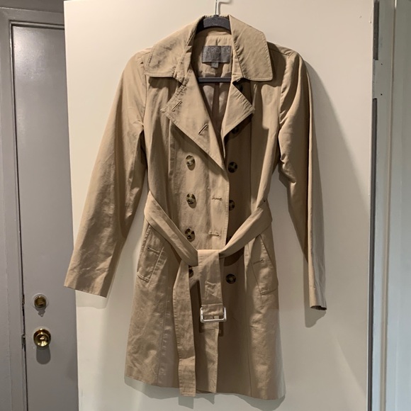 Forever 21 Jackets & Blazers - Trench Coat Classic! S